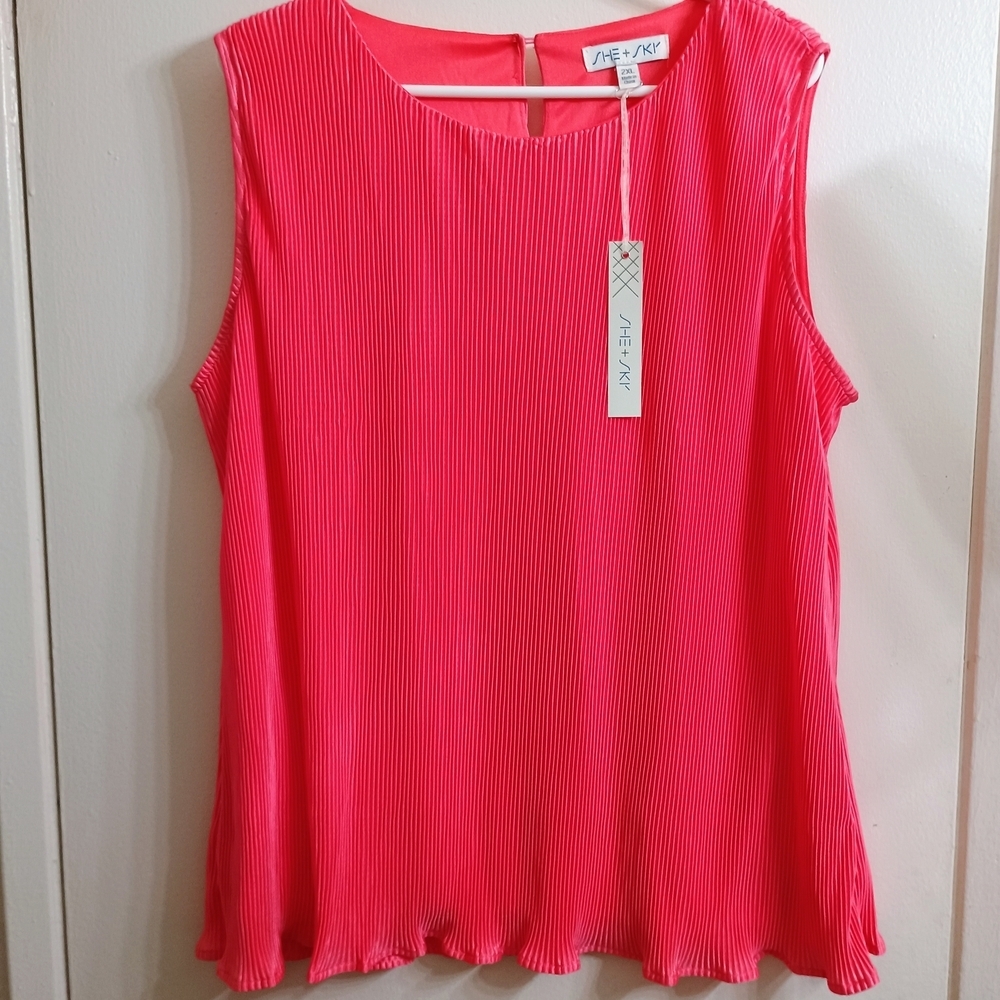 She and Sky Vibrant Coral Tank Top